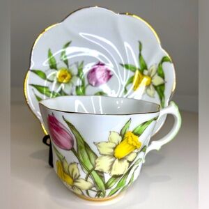 EUC Vtg Salisbury Fine Bone China Teacup and Saucer Tulips Daffodils Antique Cup